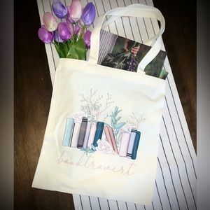 Book canvas tote/bag